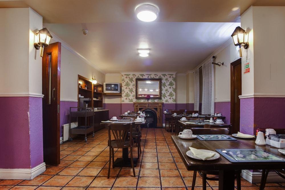 Avondale Guesthouse - Dublin — Photos 1